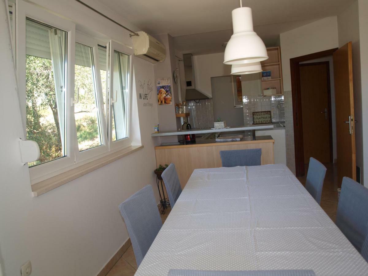 Apartments Dumicic Супетарська Драґа Екстер'єр фото